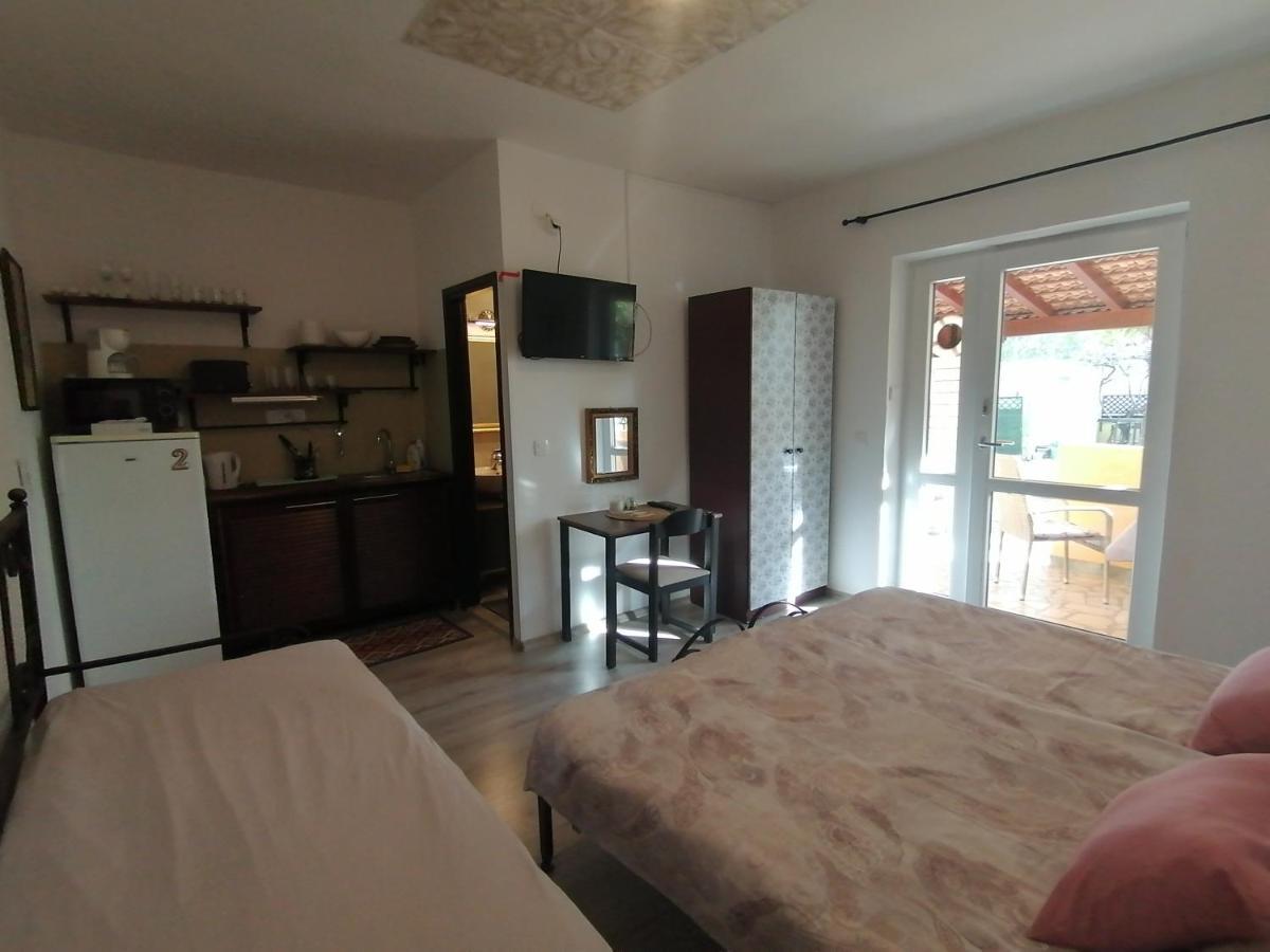 Slim Apartman I Sobe Medulin Exterior foto