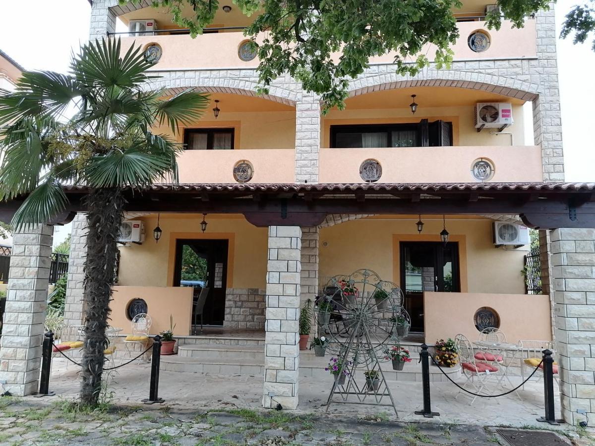 Slim Apartman I Sobe Medulin Exterior foto