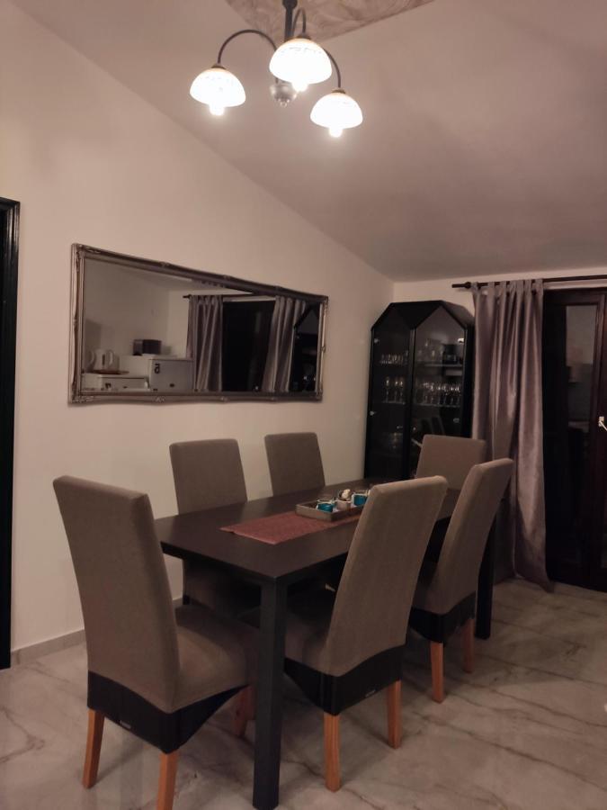 Slim Apartman I Sobe Medulin Exterior foto