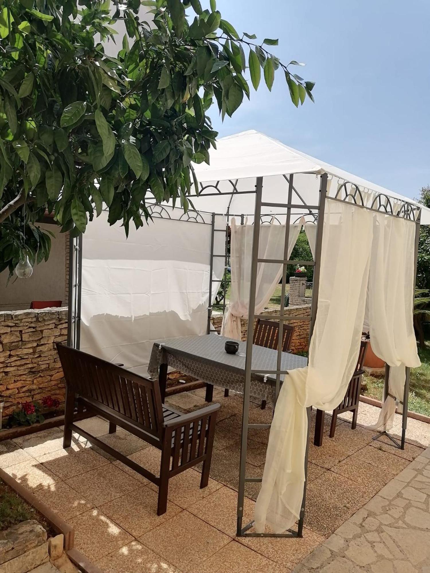 Slim Apartman I Sobe Medulin Exterior foto