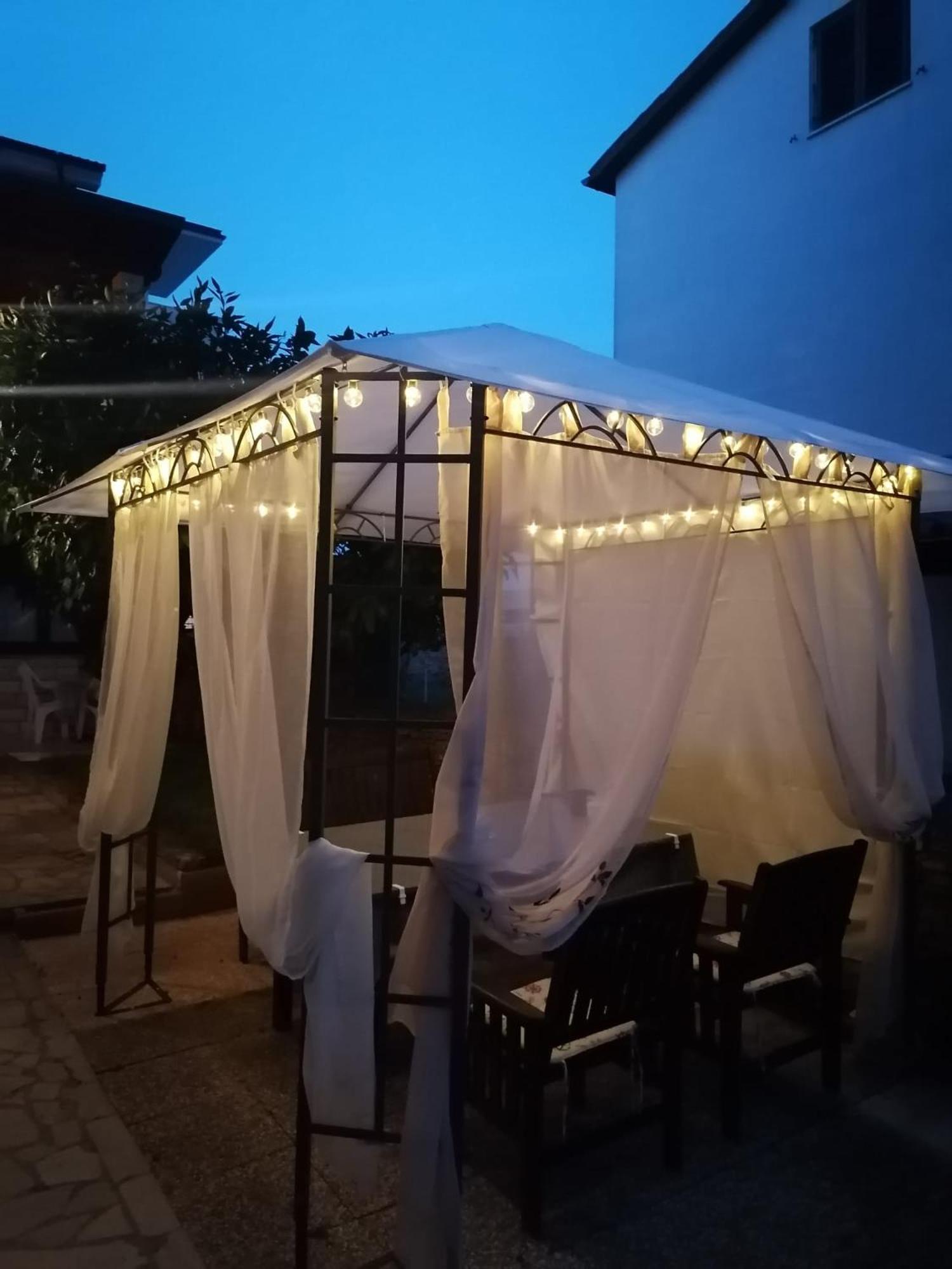 Slim Apartman I Sobe Medulin Exterior foto