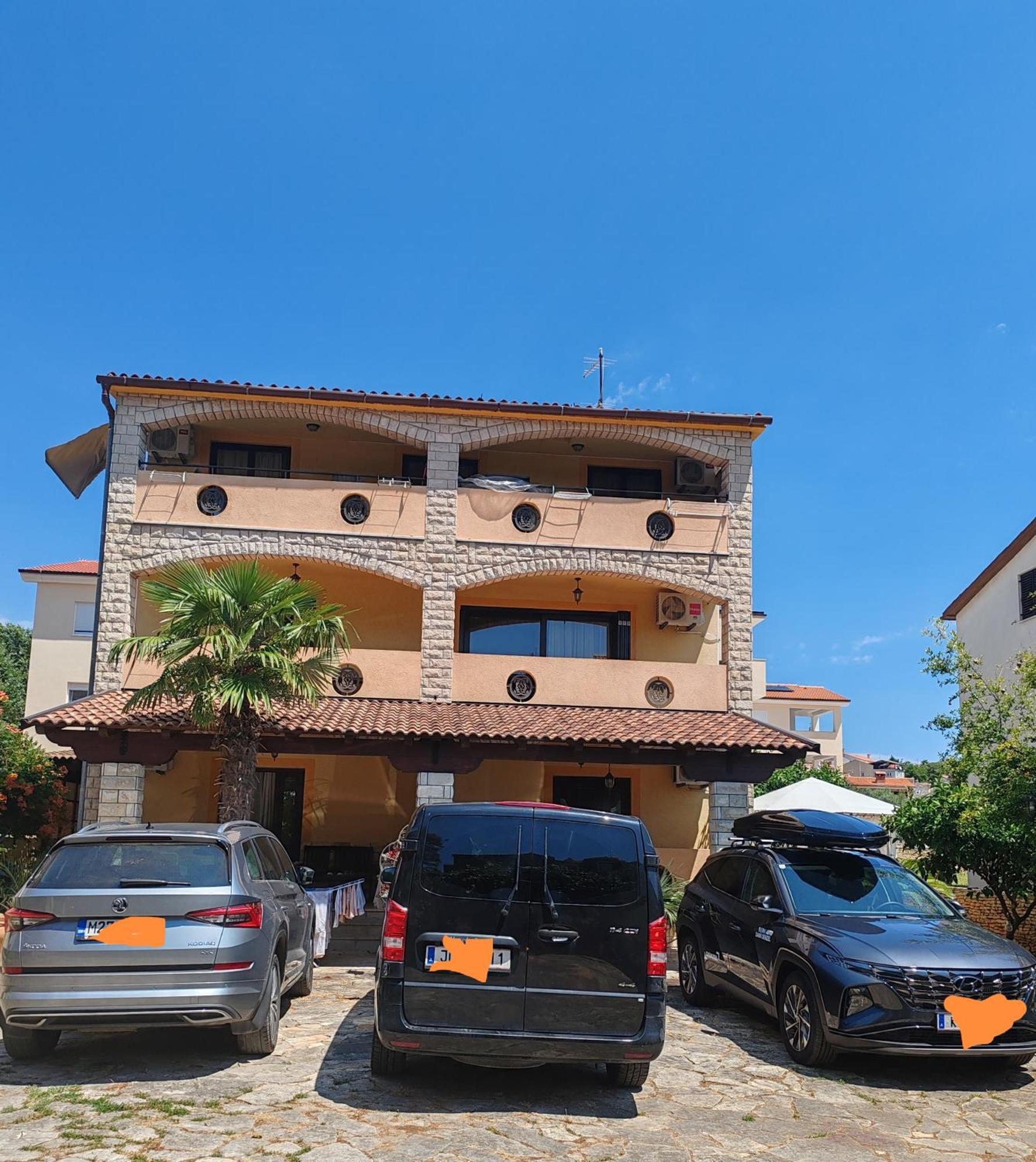 Slim Apartman I Sobe Medulin Exterior foto