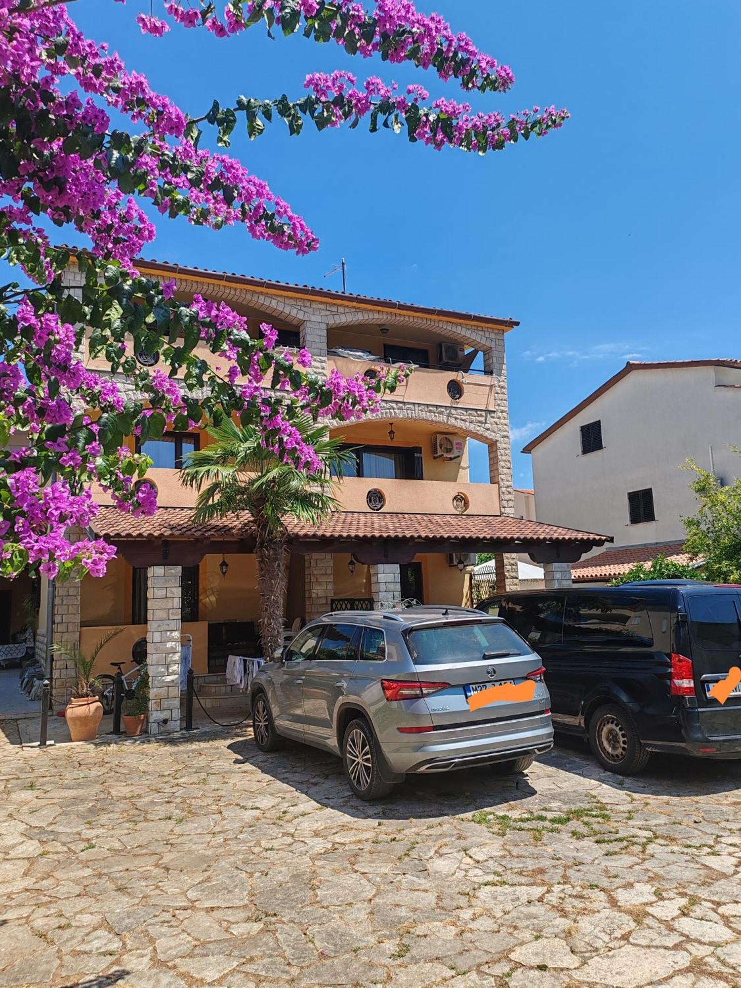 Slim Apartman I Sobe Medulin Exterior foto