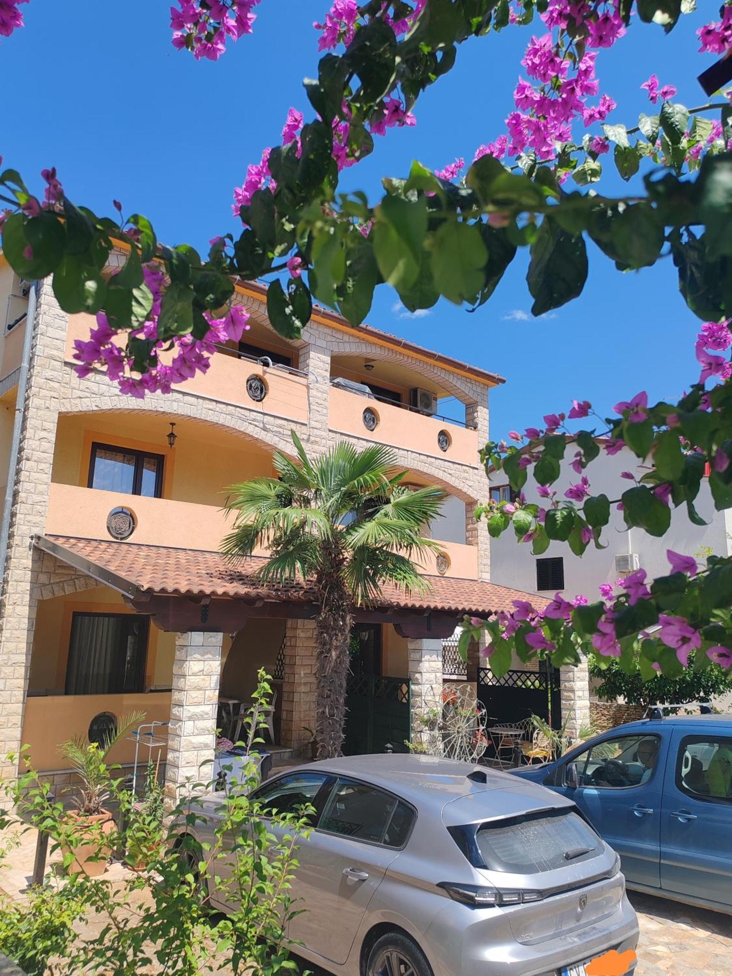 Slim Apartman I Sobe Medulin Exterior foto